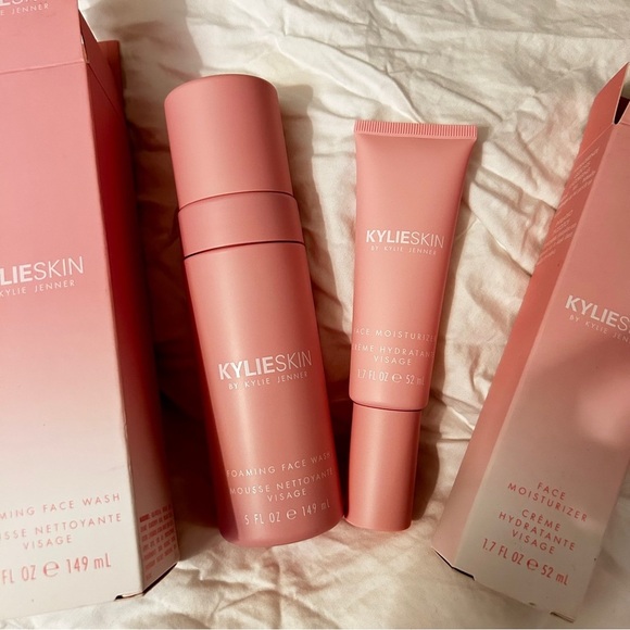 Kylie Cosmetics Other - Kylie Skin Foaming Face Wash & Face Moisturizer Set